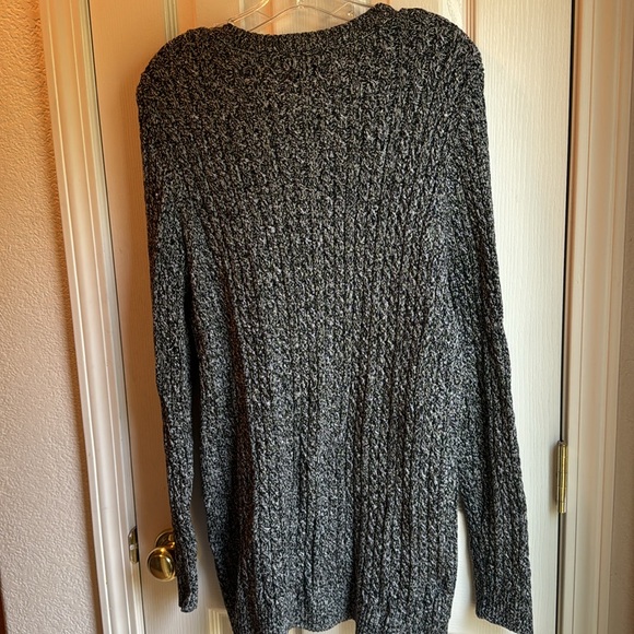 NWOT CROFT & BARROW BLACK/WHITE V NECK KNIT SWEATER SZ 2X - Picture 4 of 5